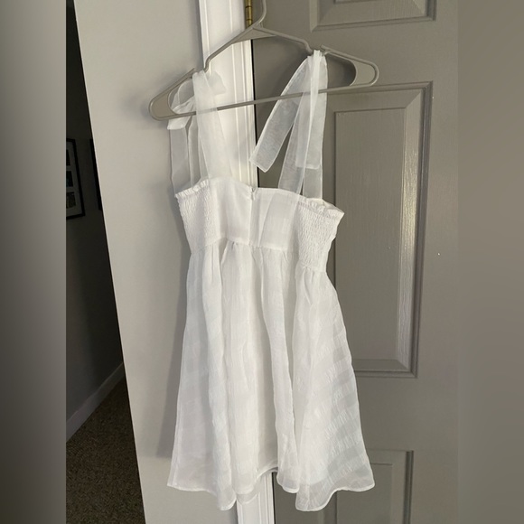 In The Clouds dress from Vestique, never worn, perfect condition - Picture 2 of 3